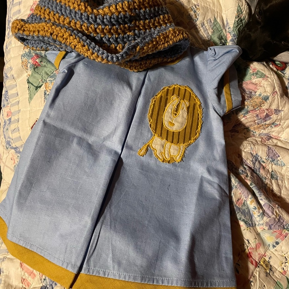 Blue and Gold Tunic with matching crochet hat
